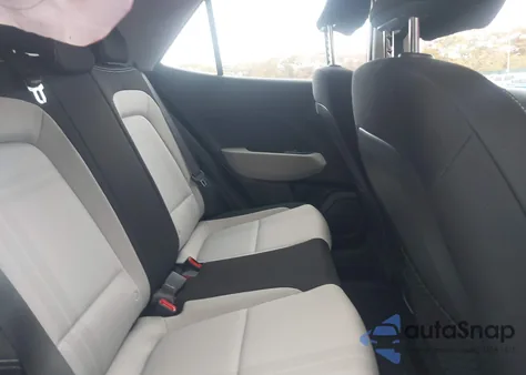 2025 Hyundai Venue Sel from USA, damaged, VIN KMHRC8A32SU409002